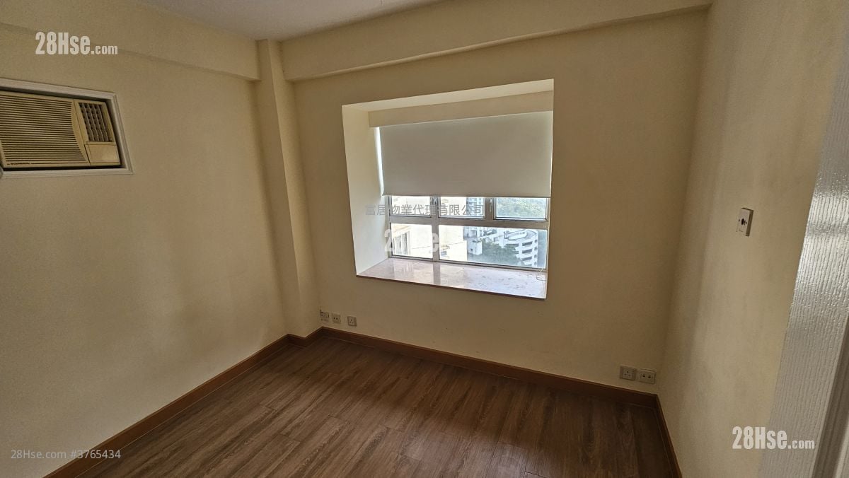 Rhine Garden Sell 3 Bedrooms , 2 Bathrooms 710 ft²