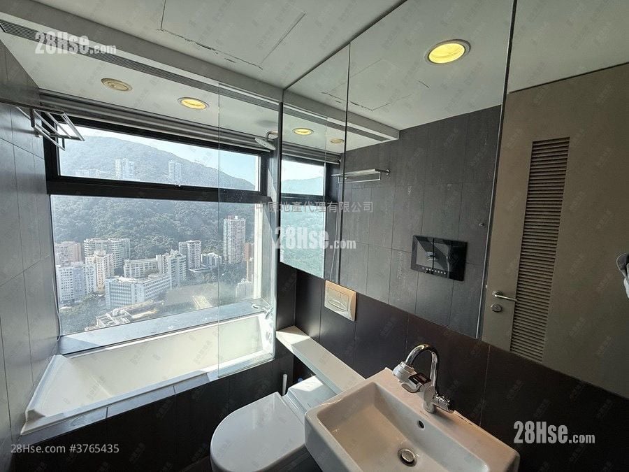 萃峰 售盘 3 房 1,185 平方尺