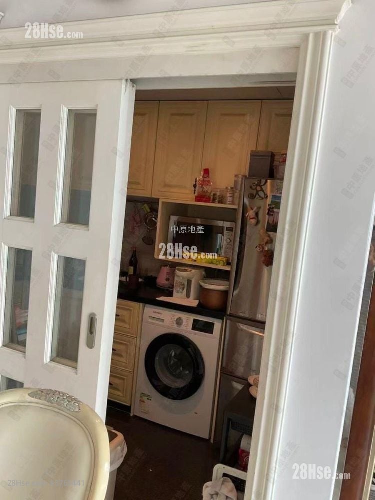 The Seacrest Sell 3 Bedrooms , 2 Bathrooms 609 ft²