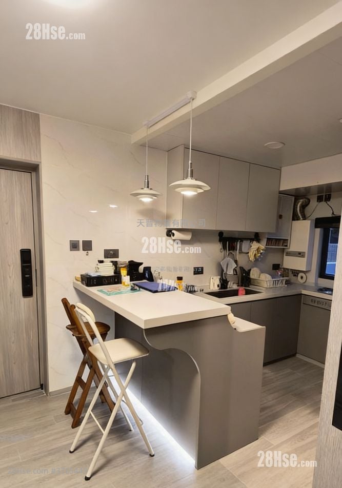 福祥大厦 售盘 2 房 , 1 浴室 341 平方尺