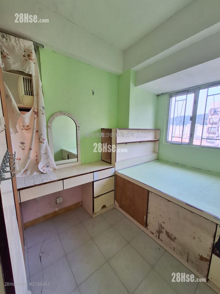 Golden Lion Garden Sell 2 Bedrooms , 1 Bathroom 285 ft²
