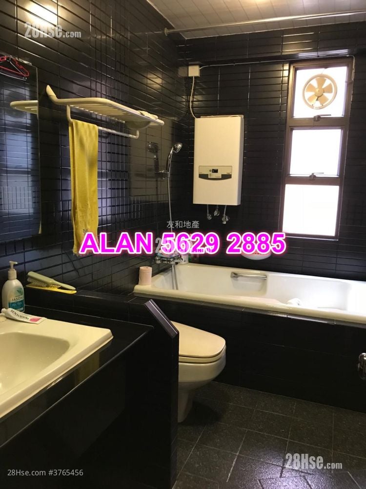 德丽阁 售盘 3 房 , 2 浴室 1,135 平方尺