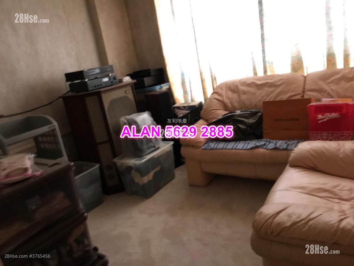 德丽阁 售盘 3 房 , 2 浴室 1,135 平方尺