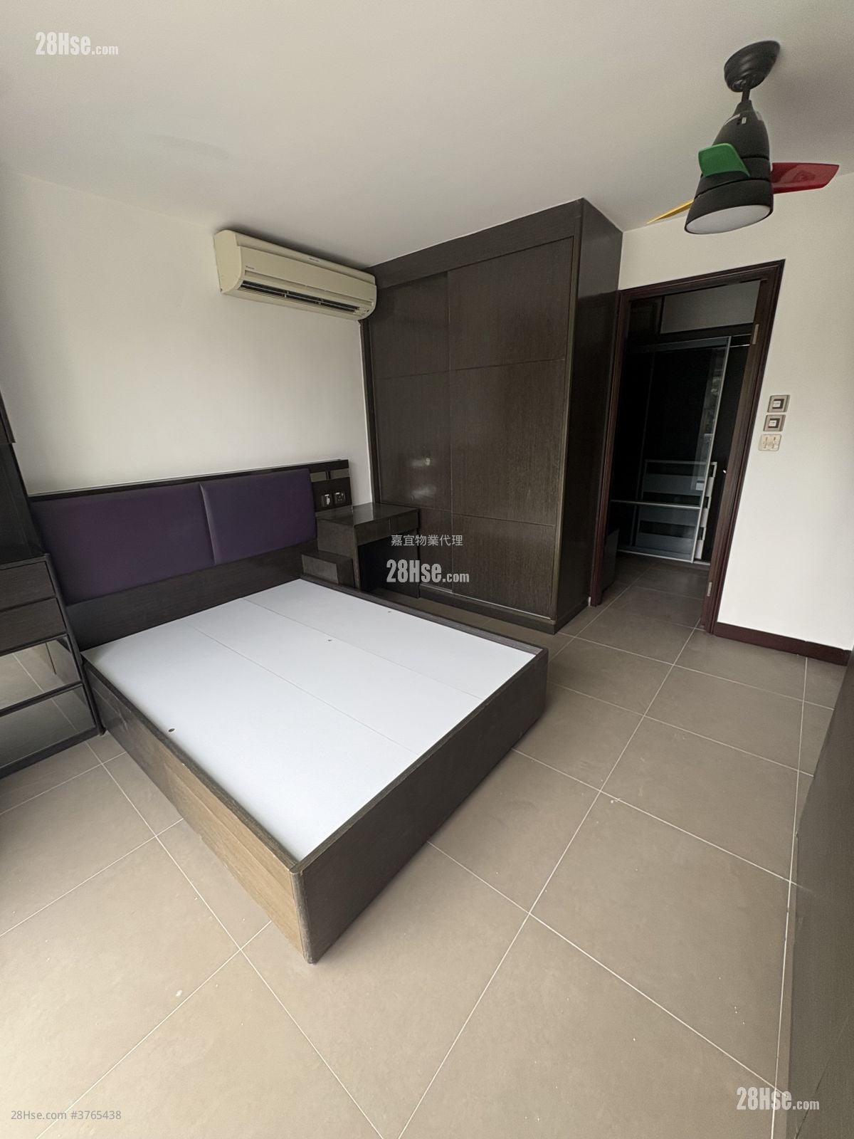 Marvelous Villa Rental 4 Bedrooms , 2 Bathrooms 1,400 ft²