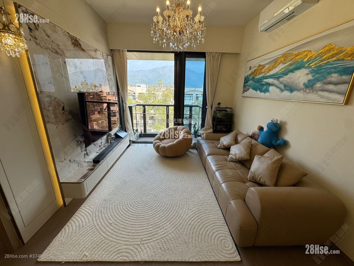 Villa Lucca Sell 3 Bedrooms , 2 Bathrooms 1,187 ft²