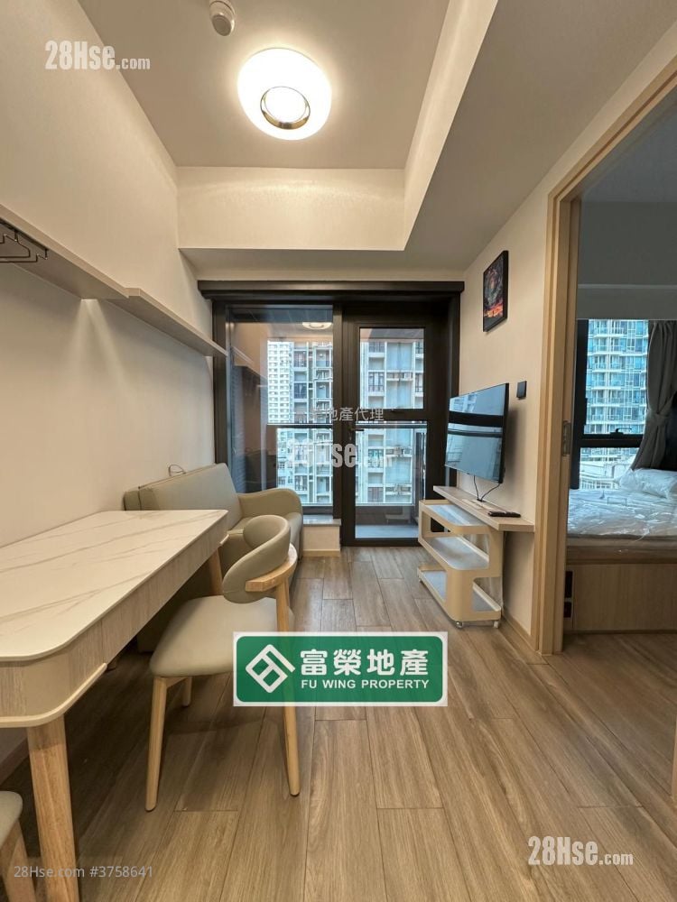 Bright Moon Rental 1 Bedroom , 1 Bathroom 283 ft²