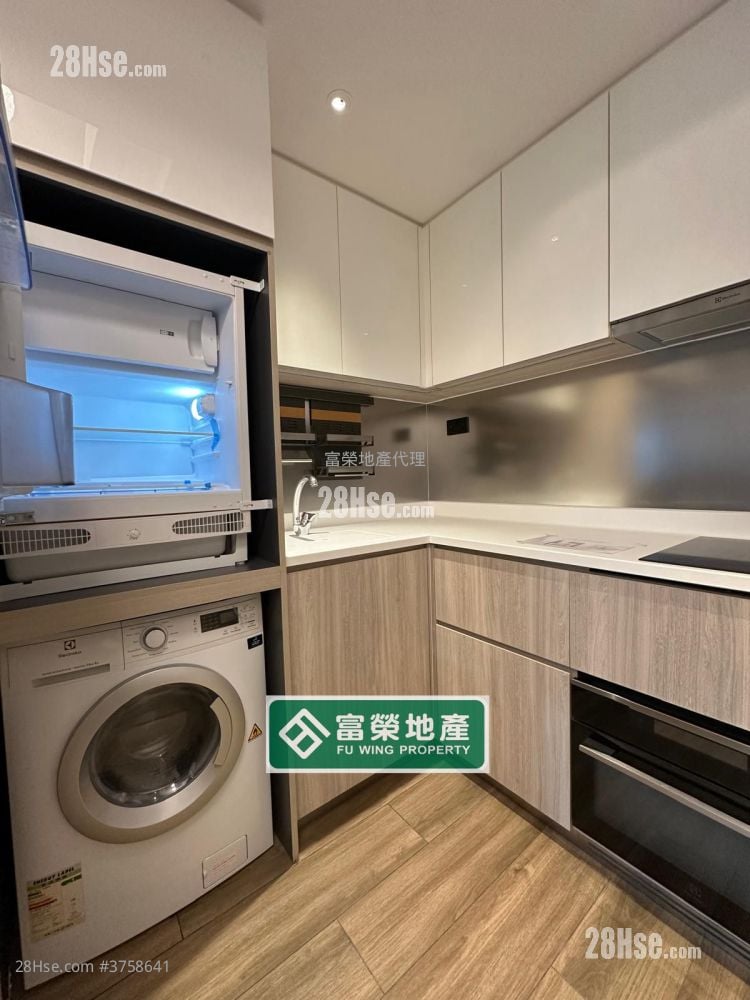 Bright Moon Rental 1 Bedroom , 1 Bathroom 283 ft²