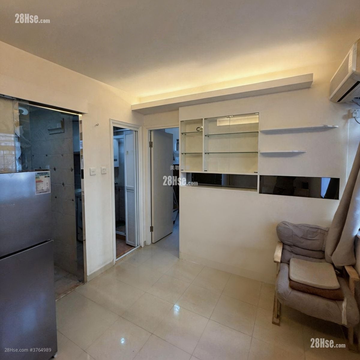 Shatin Centre Sell 2 Bedrooms 347 ft²