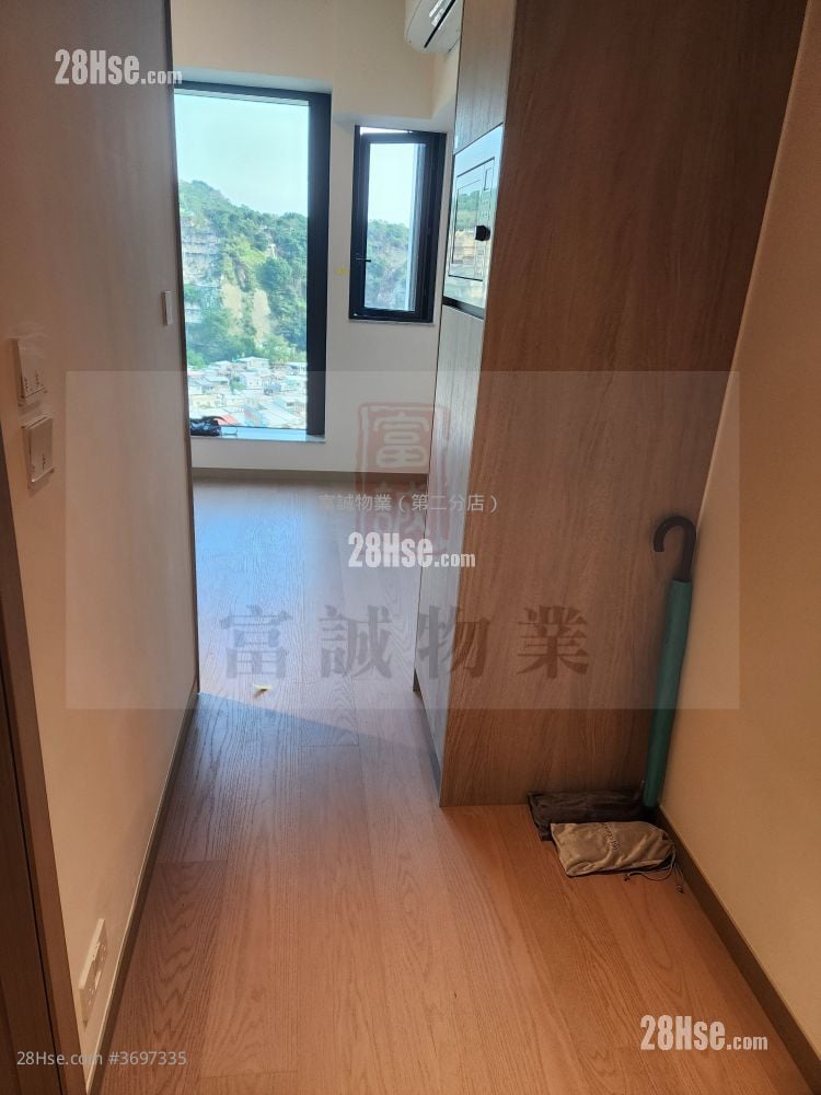 蔚蓝东岸 租盘 开放式间隔 , 1 浴室 237 平方尺