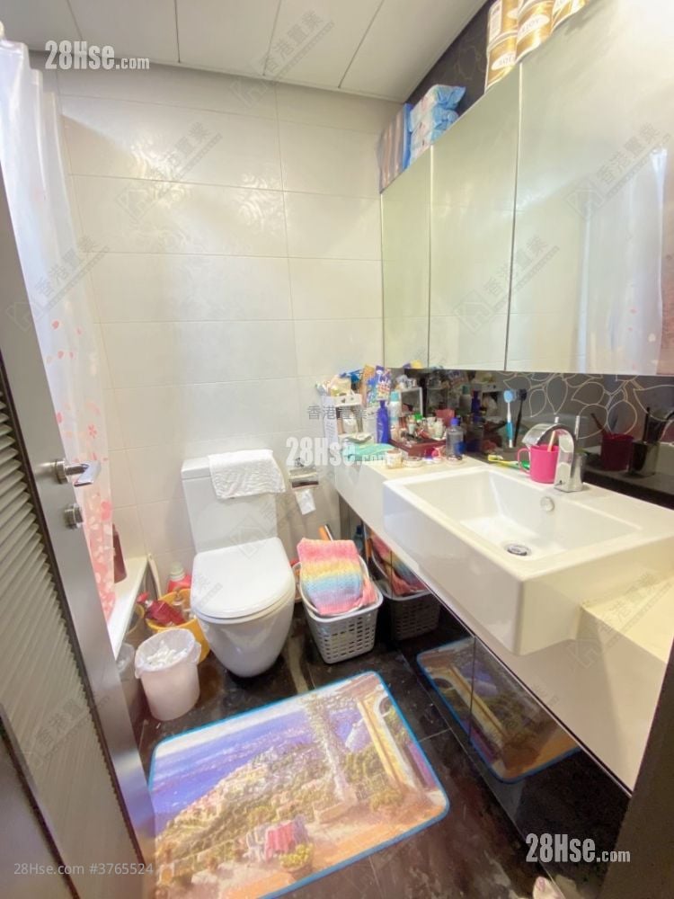 Shining Heights Sell 2 Bedrooms , 1 Bathroom 503 ft²