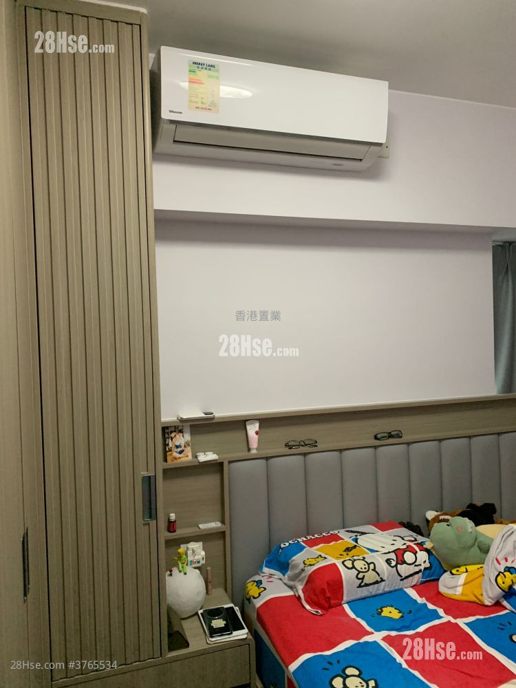 The Pacifica Sell 2 Bedrooms , 1 Bathroom 484 ft²