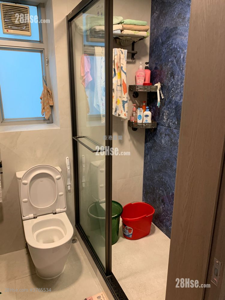 The Pacifica Sell 2 Bedrooms , 1 Bathroom 484 ft²