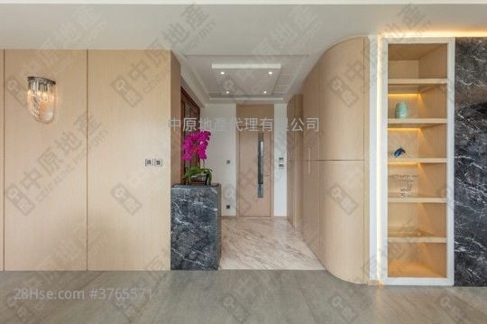 晋名峰 售盘 4 房 1,607 平方尺