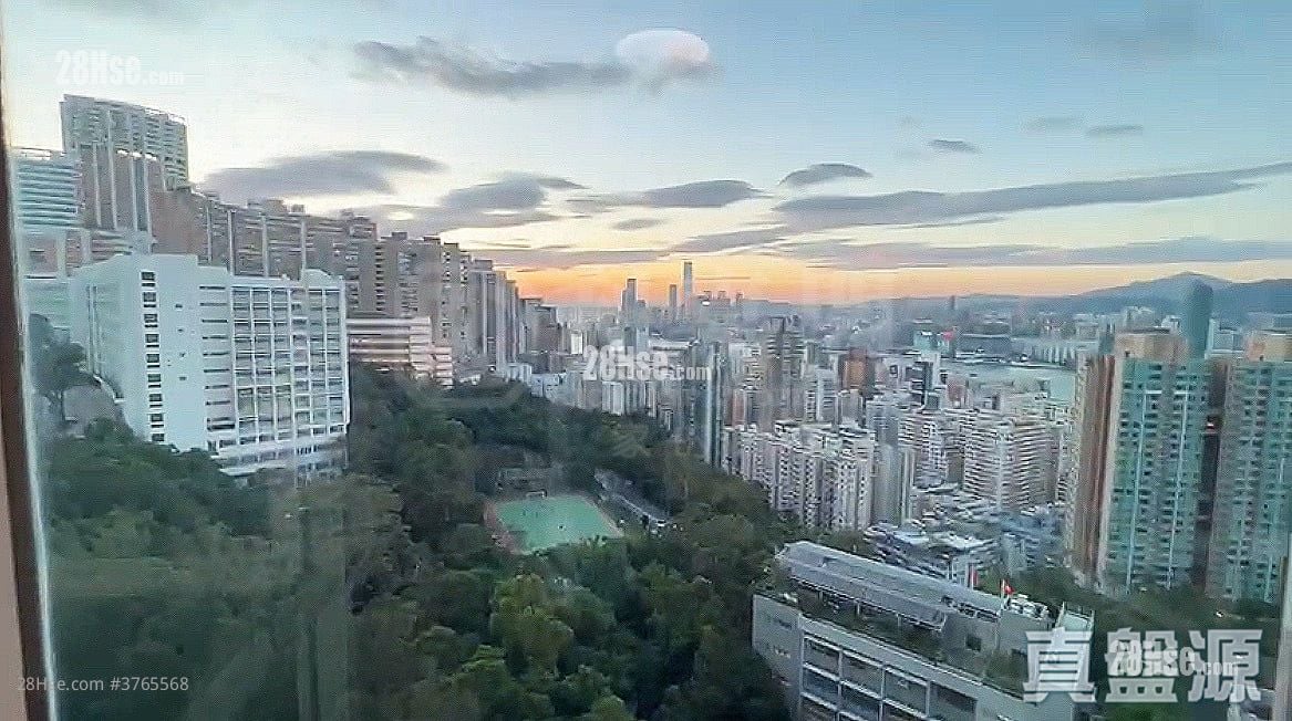 Pacific Palisades Sell 3 Bedrooms , 2 Bathrooms 830 ft²