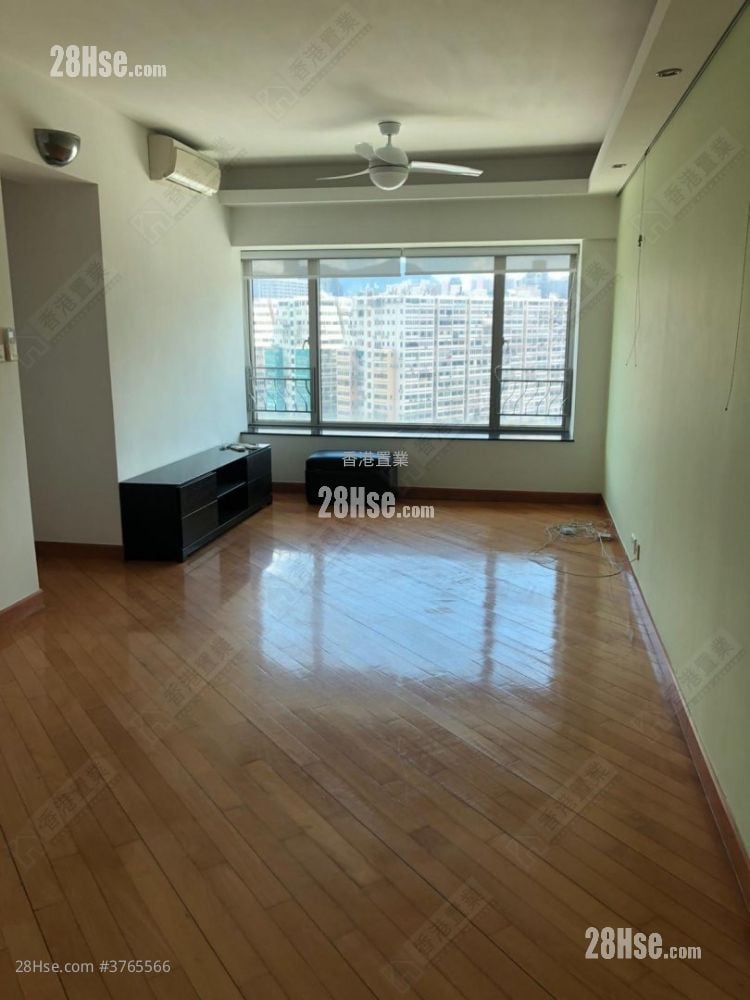 Sorrento Sell 3 Bedrooms 757 ft²