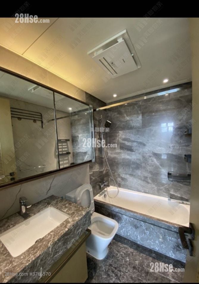 Malibu Sell 2 Bedrooms 553 ft²