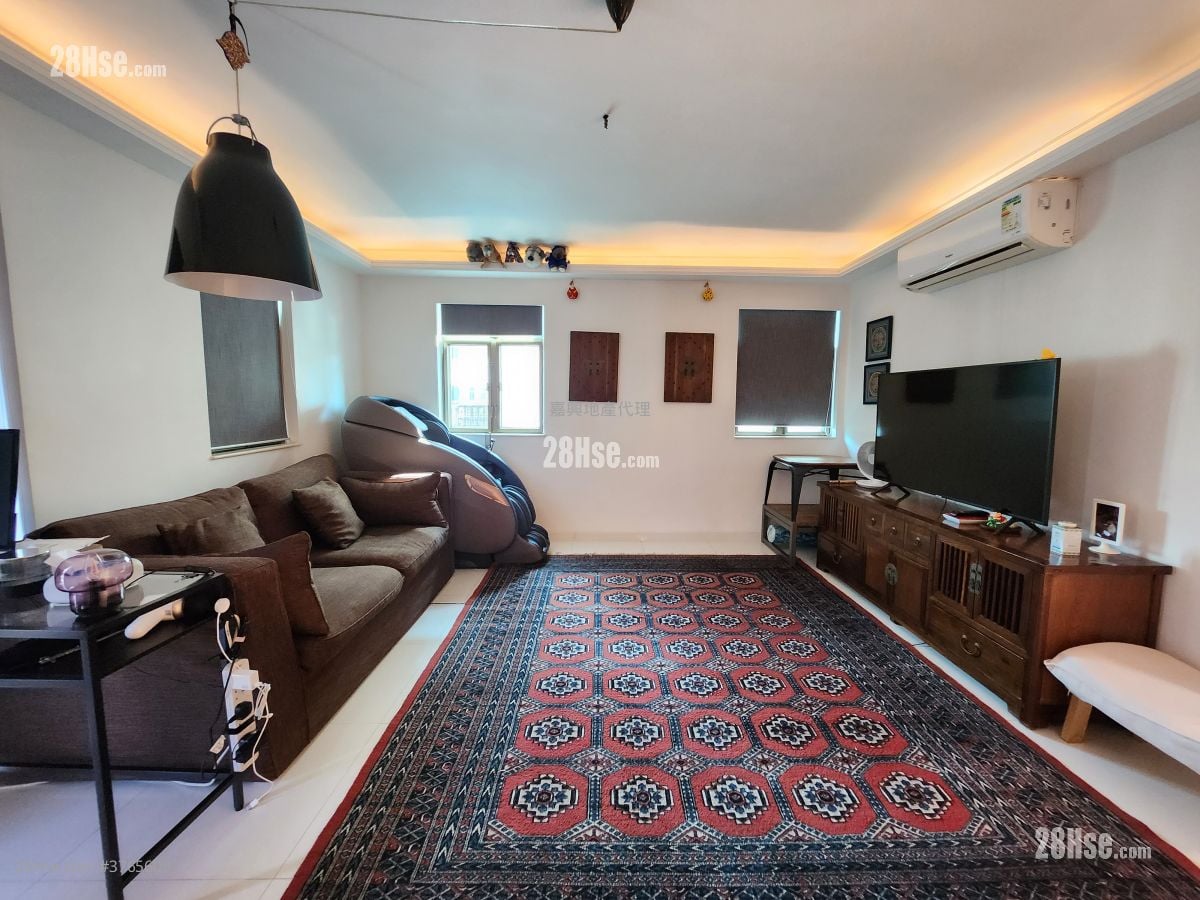 村屋 售盘 3 房 , 3 浴室