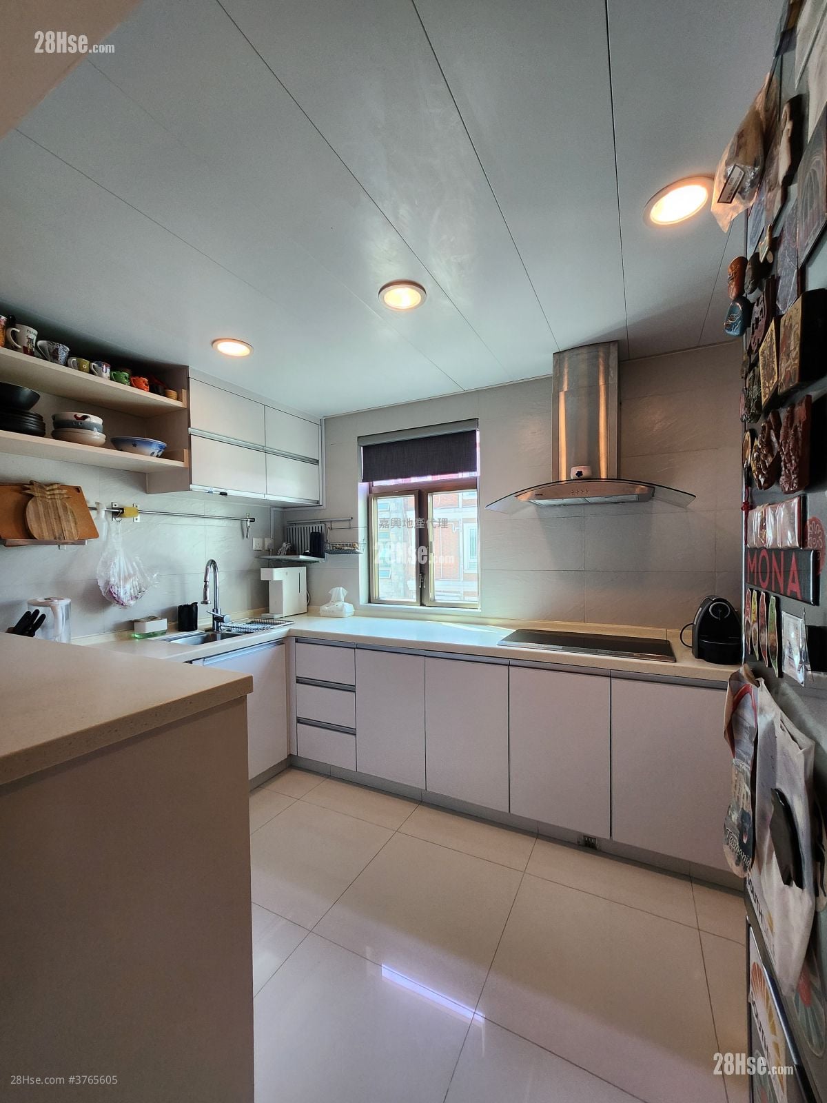 村屋 售盘 3 房 , 3 浴室