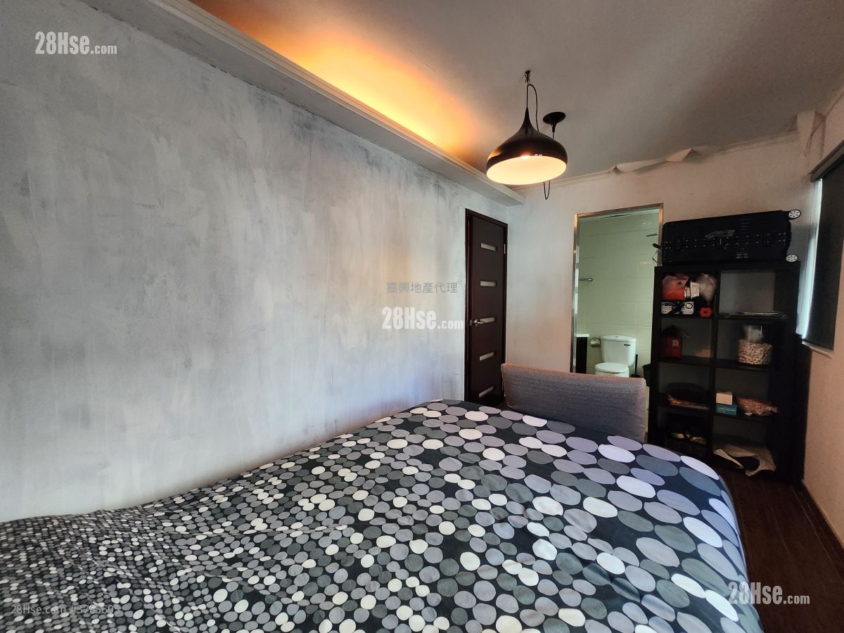 村屋 售盘 3 房 , 3 浴室