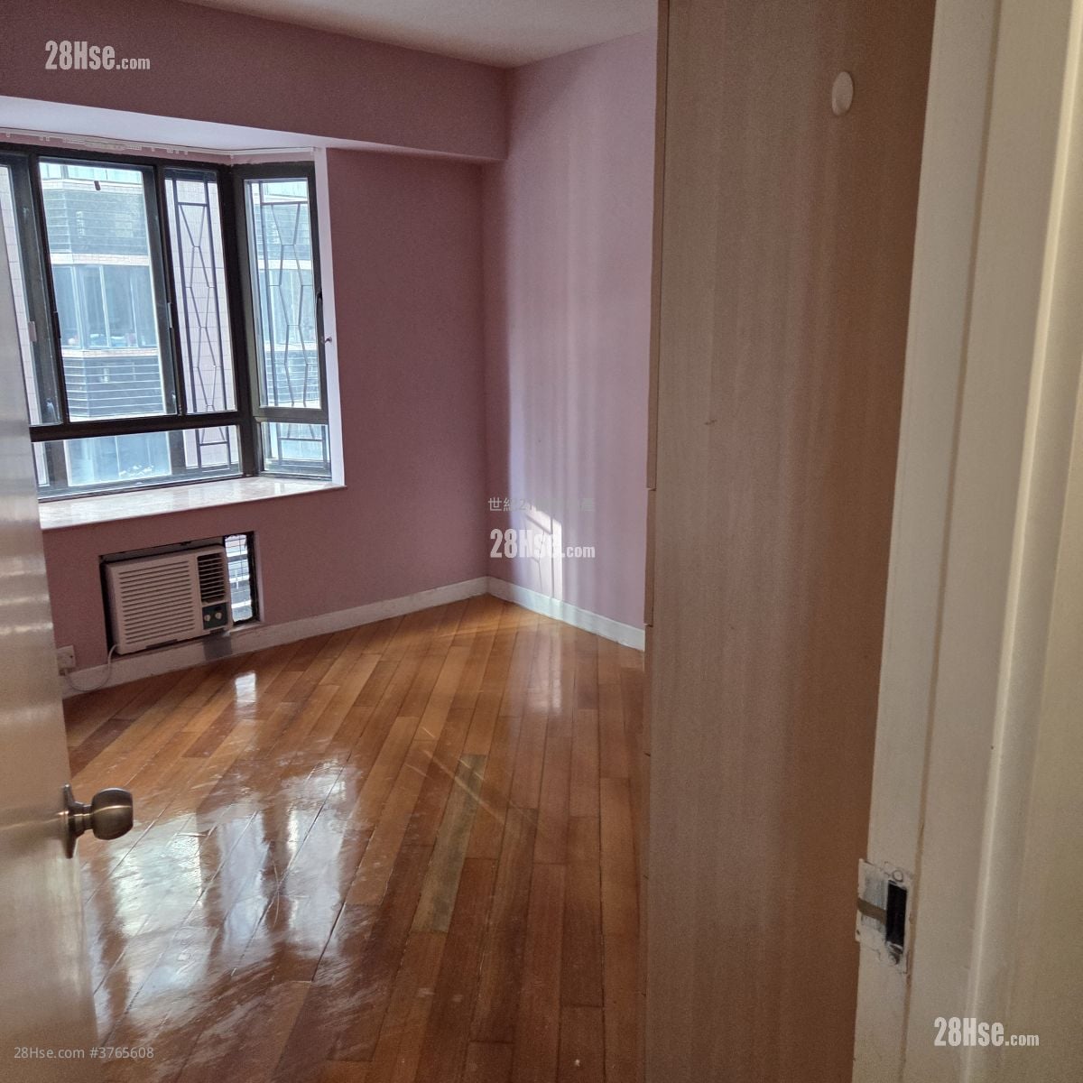 碧华花园 售盘 4 房 , 2 浴室 1,211 平方尺