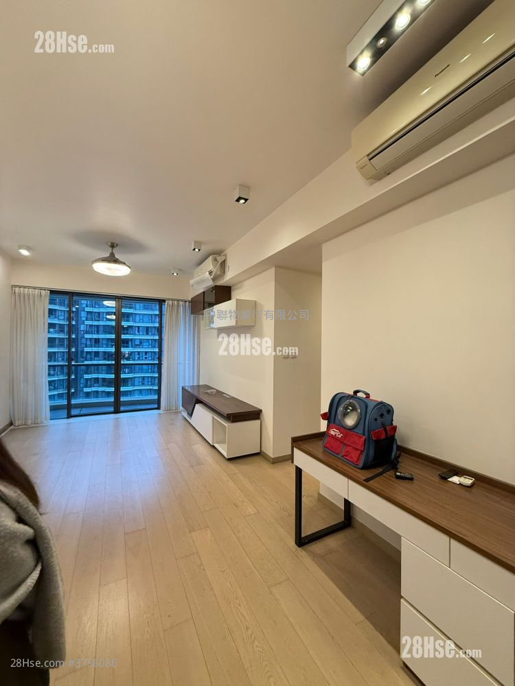 玖瓏山 租盤 3 房 , 3 浴室 990 平方呎