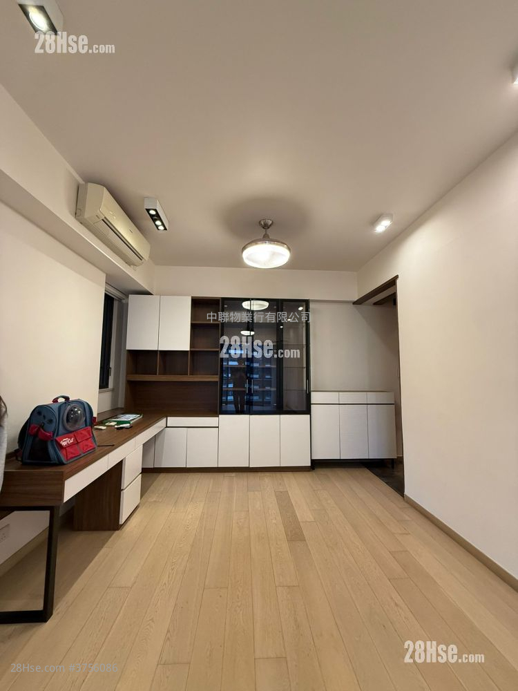 玖瓏山 租盤 3 房 , 3 浴室 990 平方呎