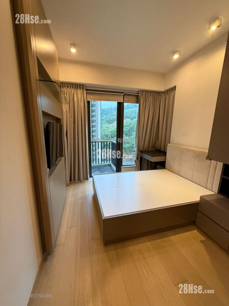 玖瓏山 租盤 3 房 , 3 浴室 990 平方呎