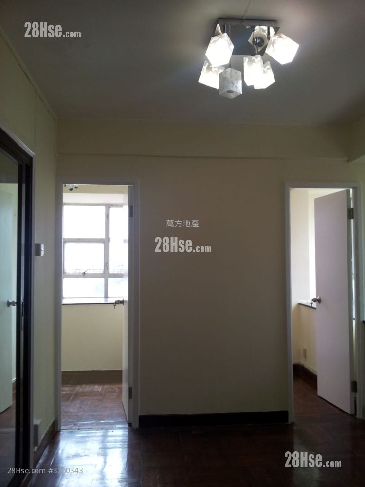 Greenwood Garden Sell 2 Bedrooms , 1 Bathroom 271 ft²