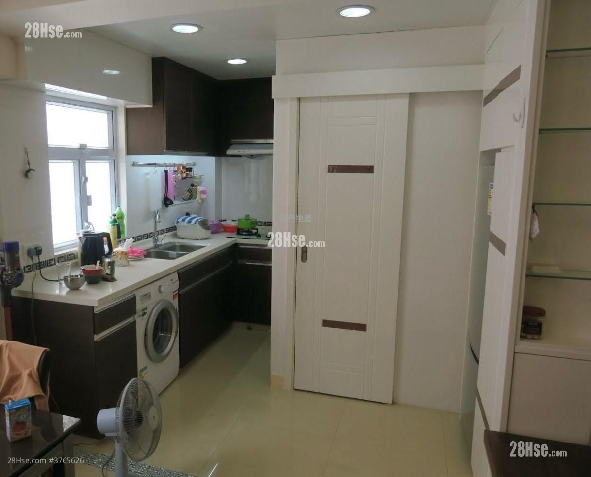 恒英大厦 售盘 1 房 358 平方尺