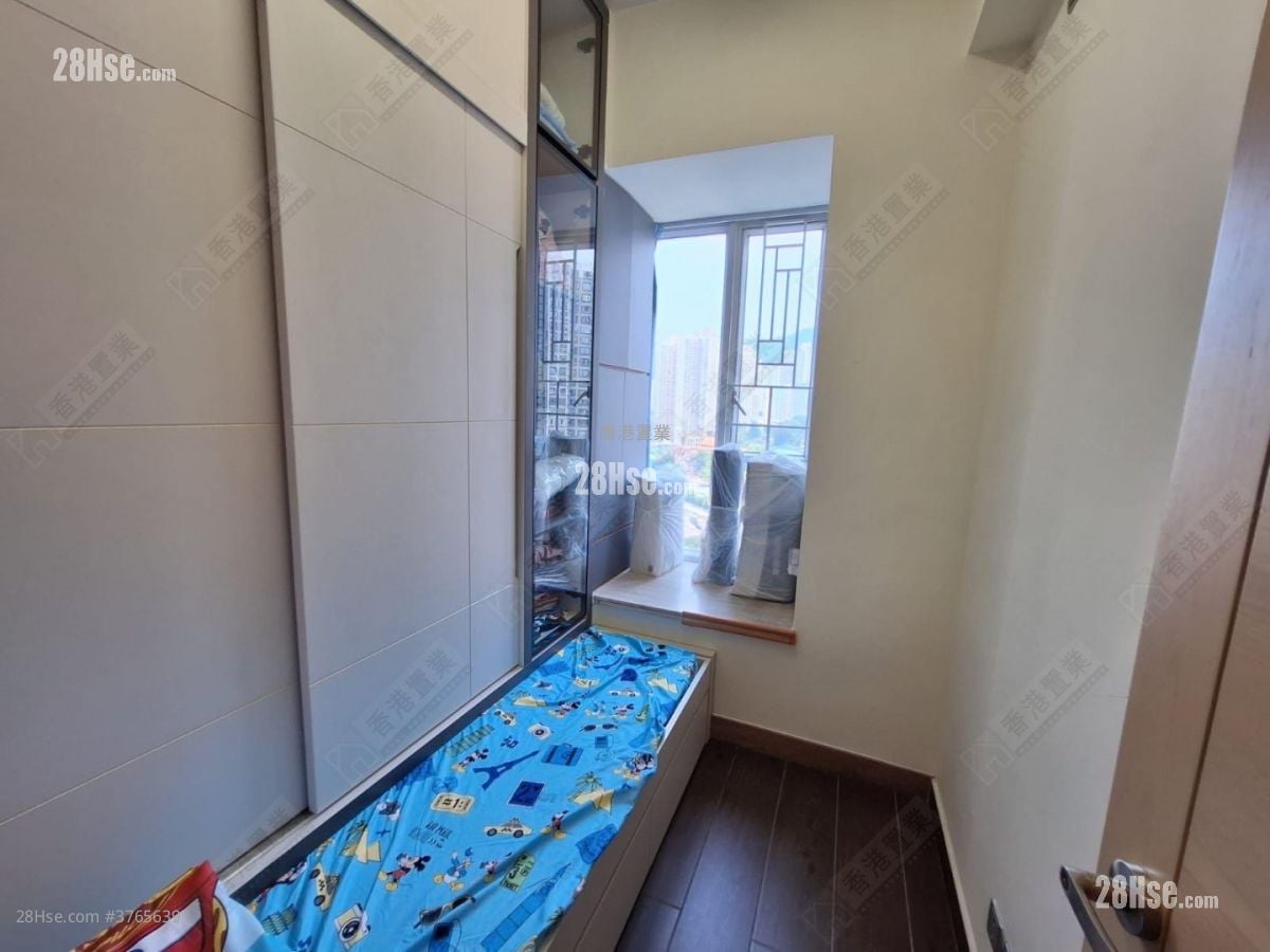 现崇山 售盘 3 房 , 2 浴室 567 平方尺