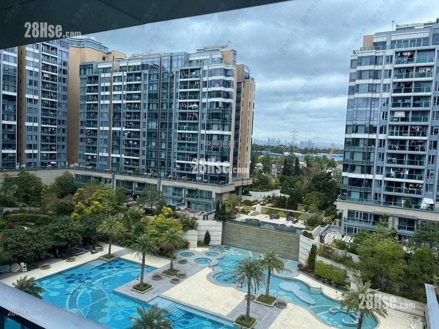 峻峦 售盘 3 房 736 平方尺