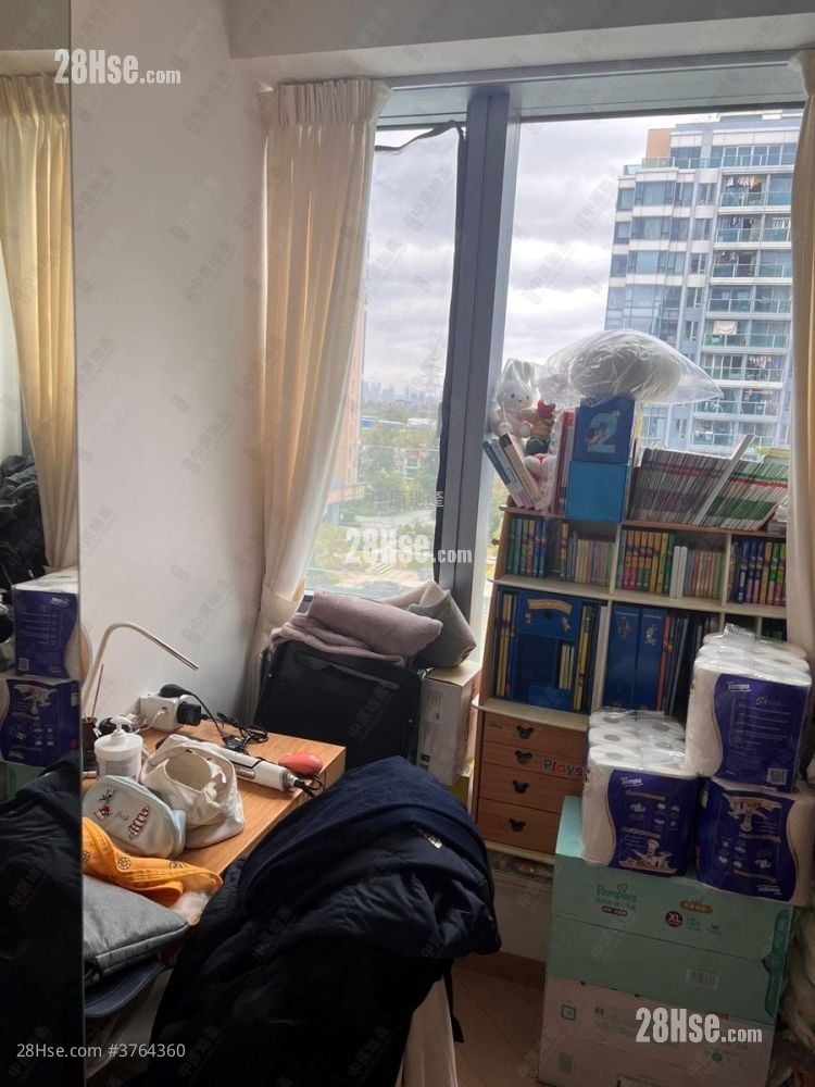 峻峦 售盘 3 房 736 平方尺