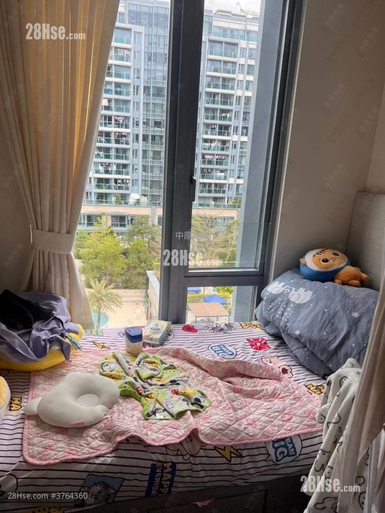 峻峦 售盘 3 房 736 平方尺