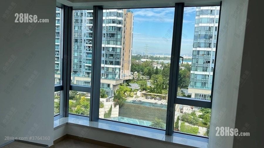 峻峦 售盘 3 房 736 平方尺