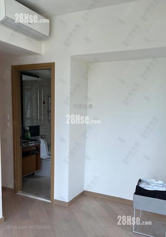 峻峦 售盘 3 房 736 平方尺