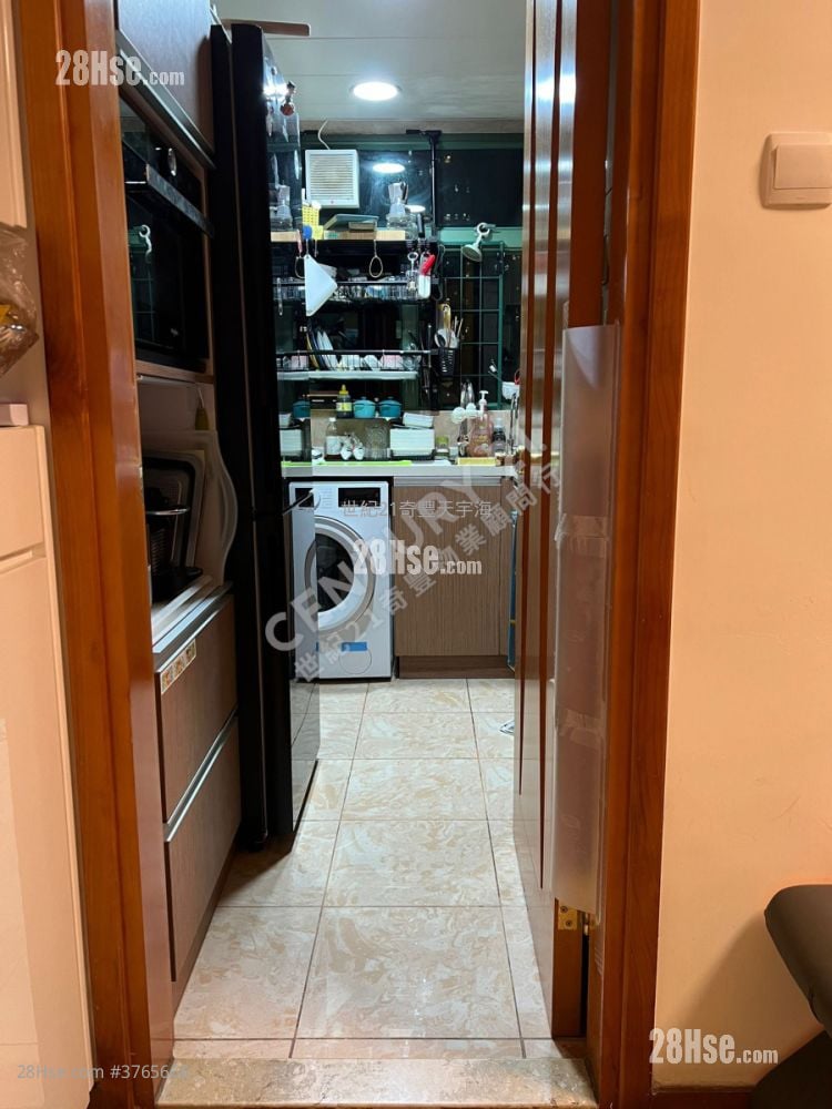 Vista Paradiso Sell 2 Bedrooms , 1 Bathroom 526 ft²