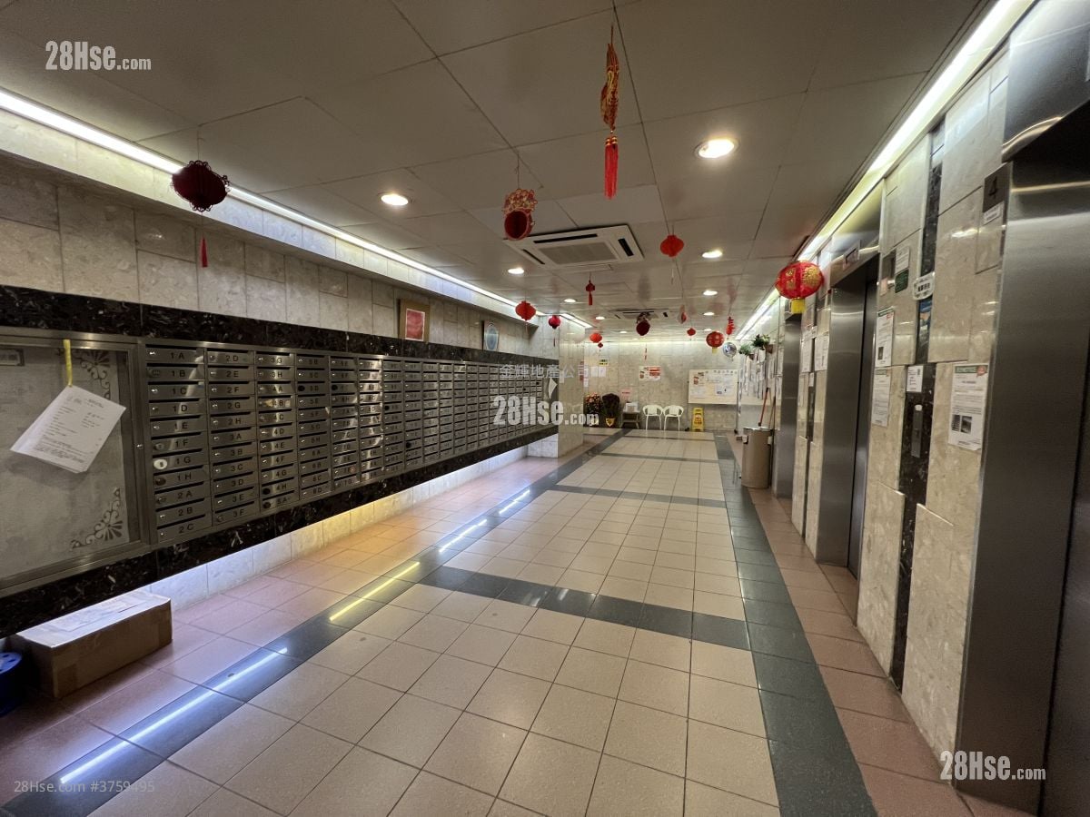 恒福花园 售盘 3 房 , 1 浴室 529 平方尺