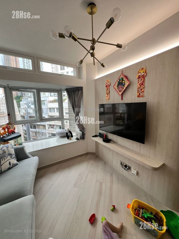 俊杰花园 售盘 3 房 , 2 浴室 626 平方尺