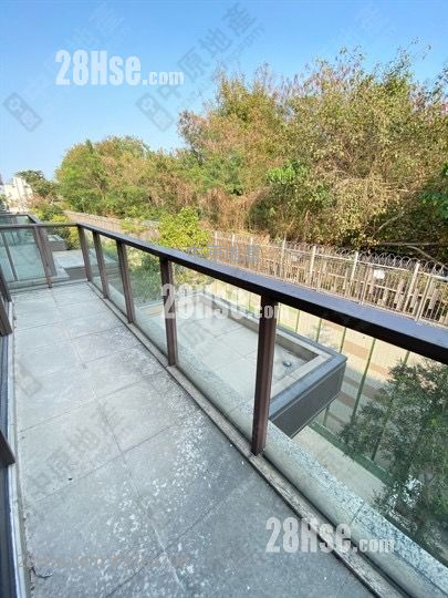 Domus Sell 3 Bedrooms , 3 Bathrooms 2,213 ft²