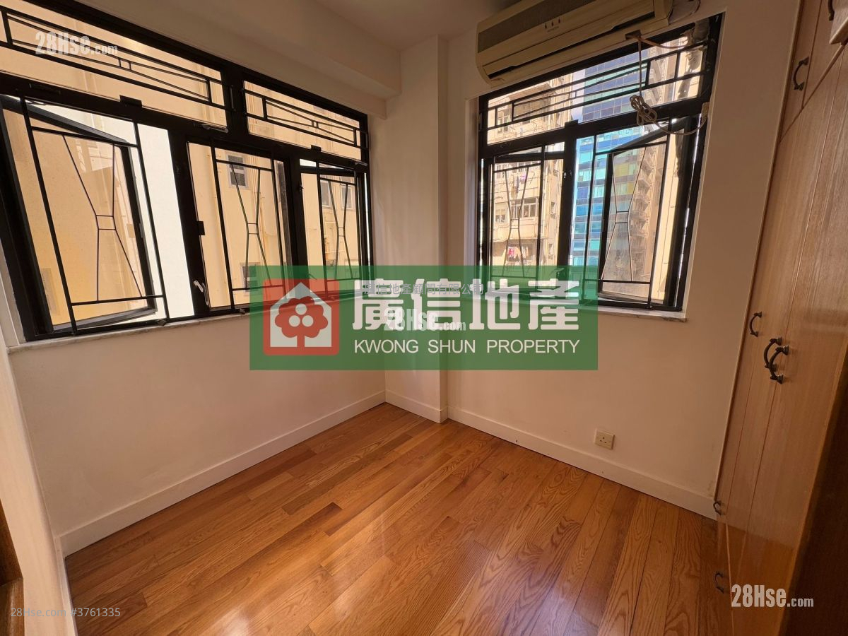 Wai Ching Court Sell 1 Bedroom , 1 Bathroom 270 ft²