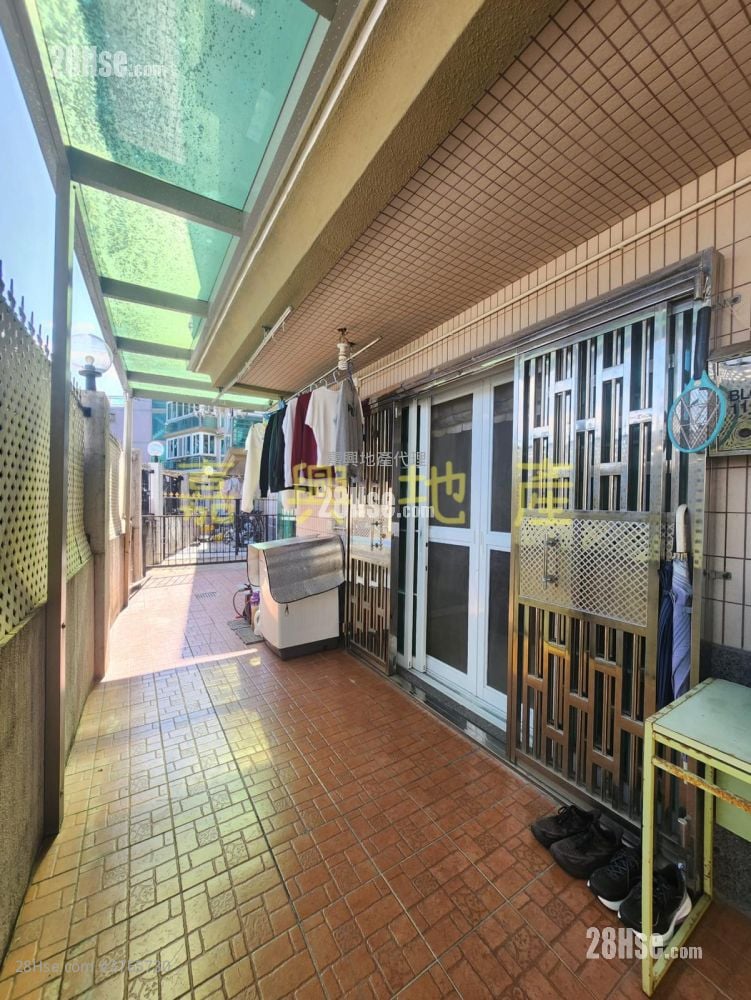 秀麗花園 售盤 2 房 , 1 浴室