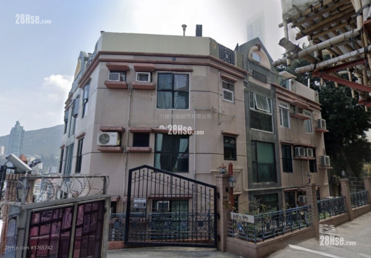 Richery Garden Sell 3 Bedrooms , 2 Bathrooms 940 ft²