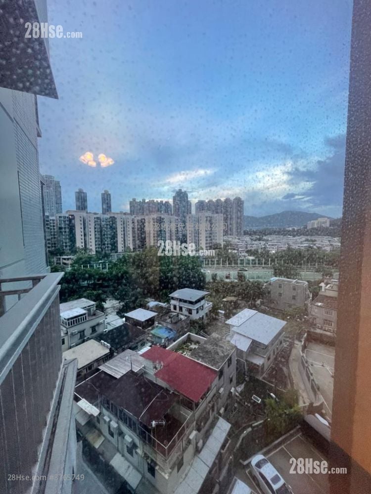 The Reach Sell 2 Bedrooms , 1 Bathroom 442 ft²