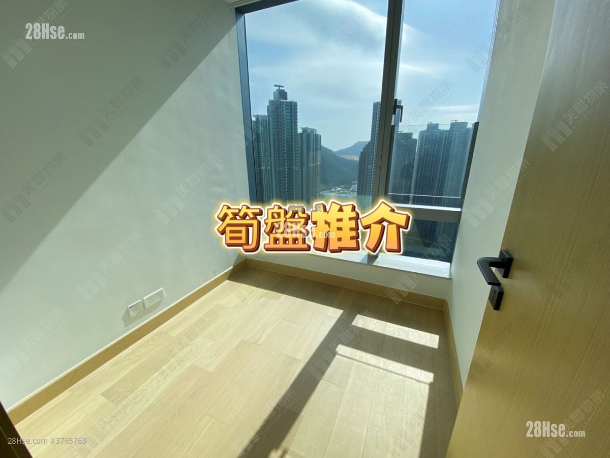 Malibu Sell 2 Bedrooms , 1 Bathroom 461 ft²