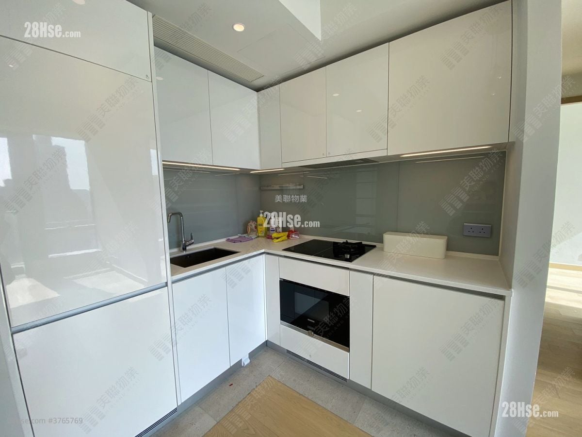 Malibu Sell 2 Bedrooms , 1 Bathroom 461 ft²