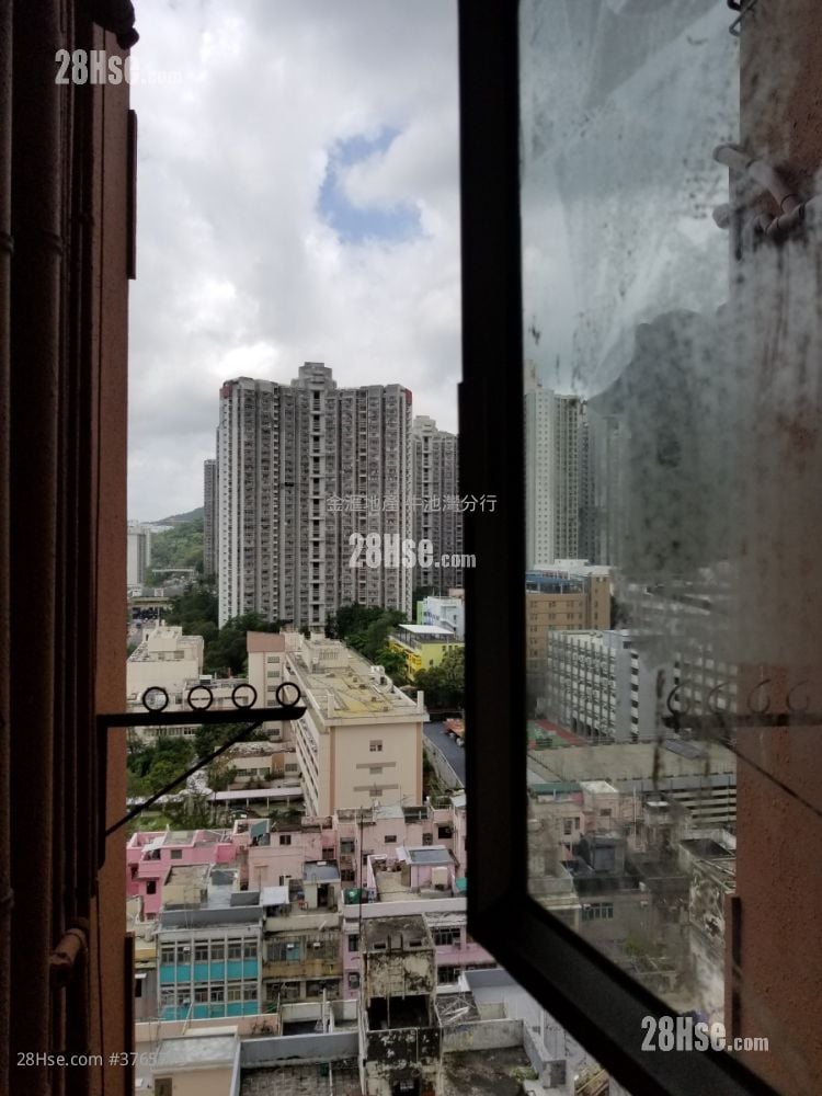 凤宝大厦 售盘 1 房 , 1 浴室 245 平方尺