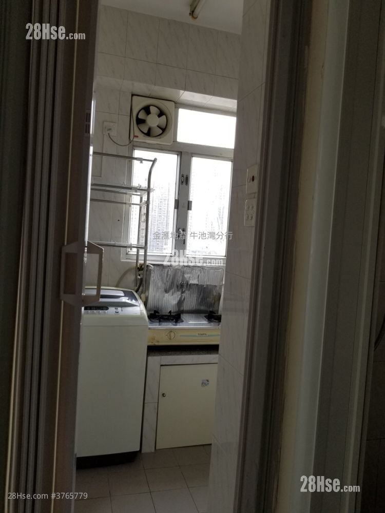 凤宝大厦 售盘 1 房 , 1 浴室 245 平方尺