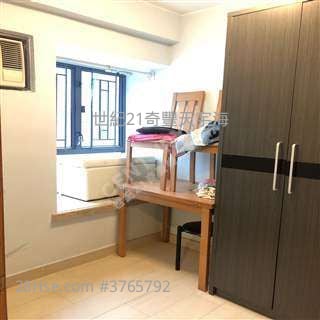 海柏花园 售盘 2 房 , 1 浴室 389 平方尺