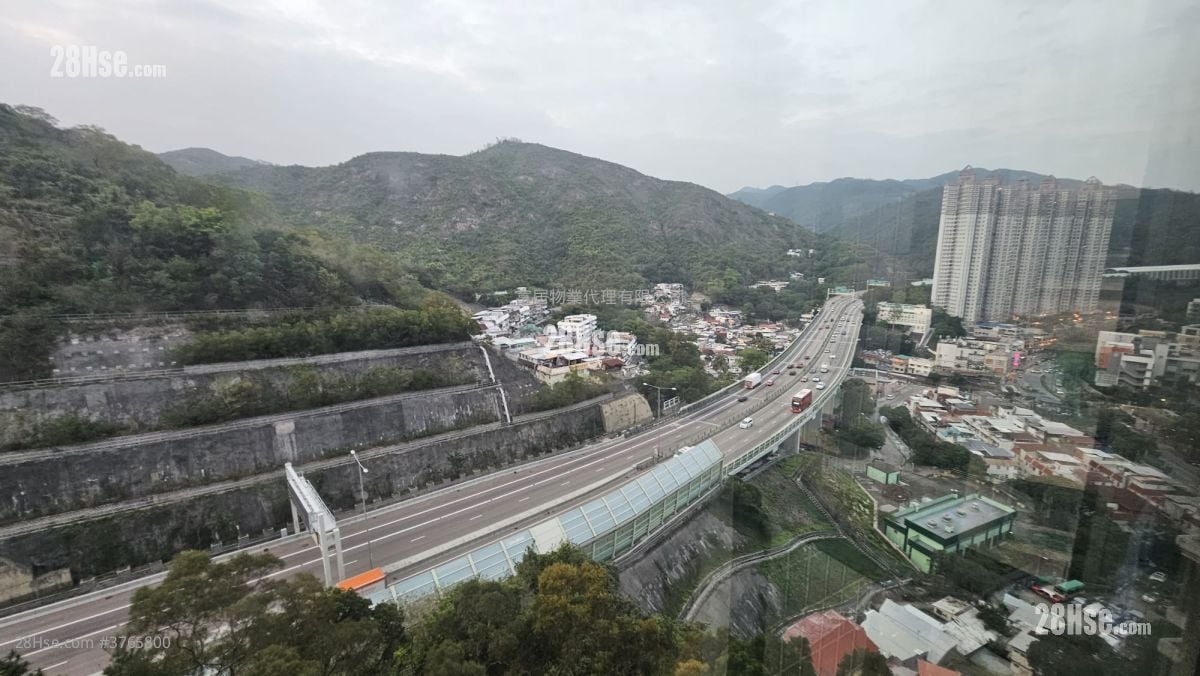 Sea Crest Villa Sell 2 Bedrooms , 1 Bathroom 471 ft²