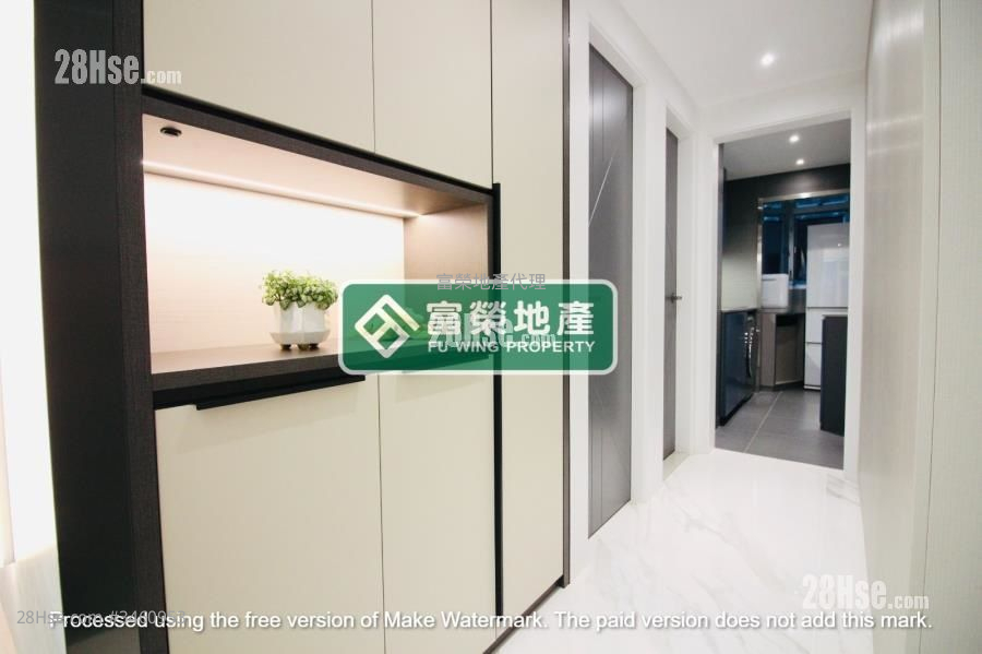 Jennys Court Sell 1 Bedroom , 1 Bathroom 332 ft²